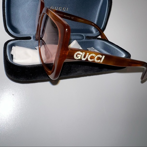 Gucci sunglasses